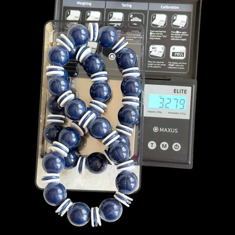 Glows Under Blacklight Vintage 25” Lucite White & Blue Bead Necklace 1980’s